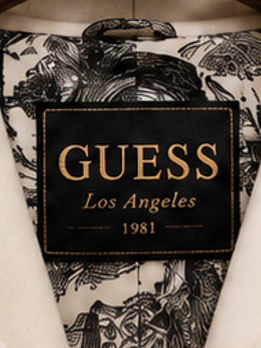 GUESS Women’s Belted Coat – Timeless Elegance Collection Size M - Picture 3 of 3